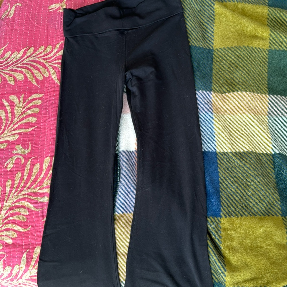 PINK Medium flare leggings